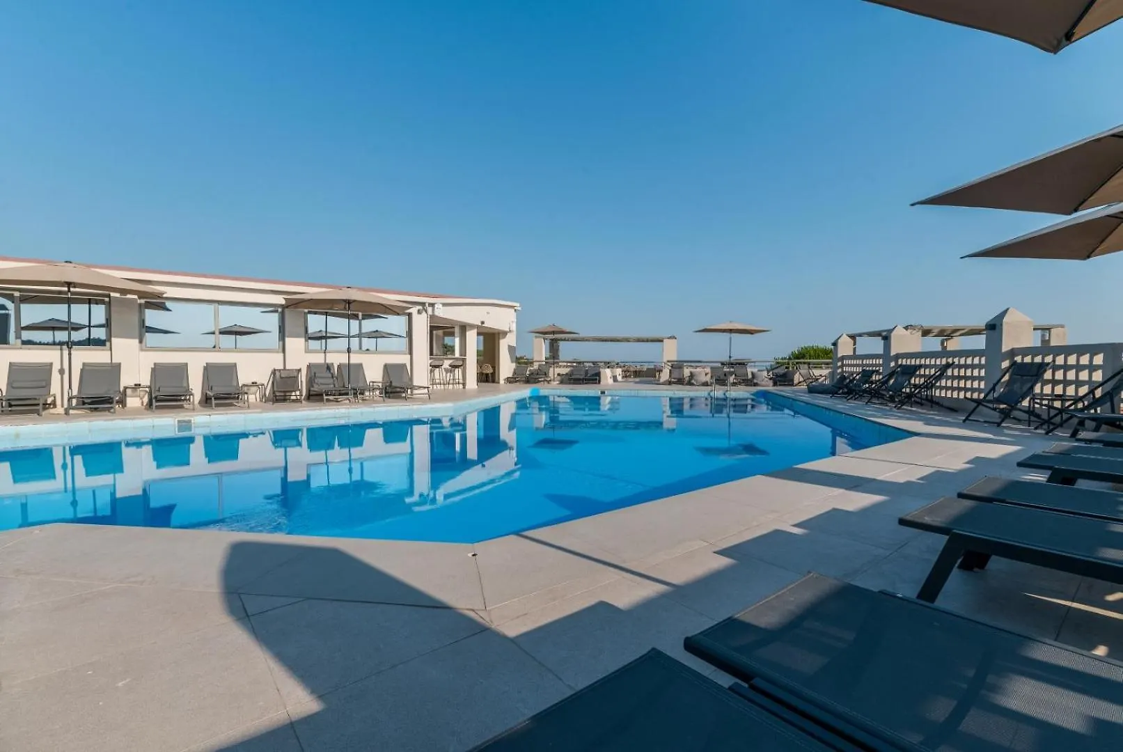 Arya Hotel هانيوتي